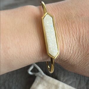 Kinsley Armelle Gold and CreamBracelet